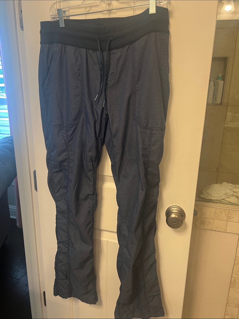 Women’s North Face Drawstring Hiking Pants in Dark Blue